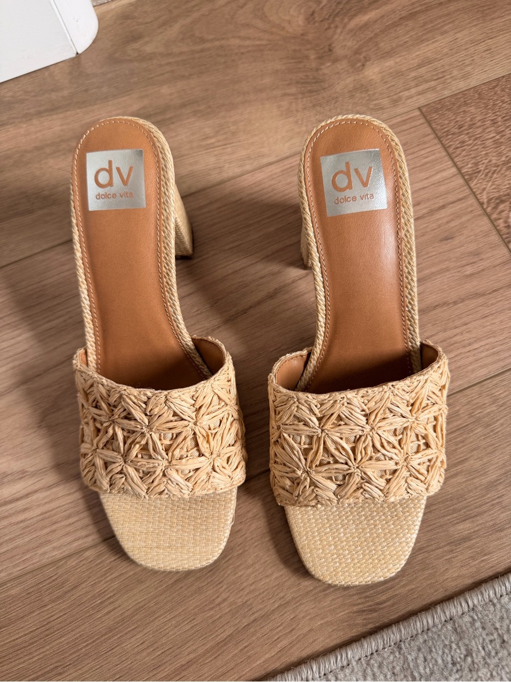 Dolce Vita block heel